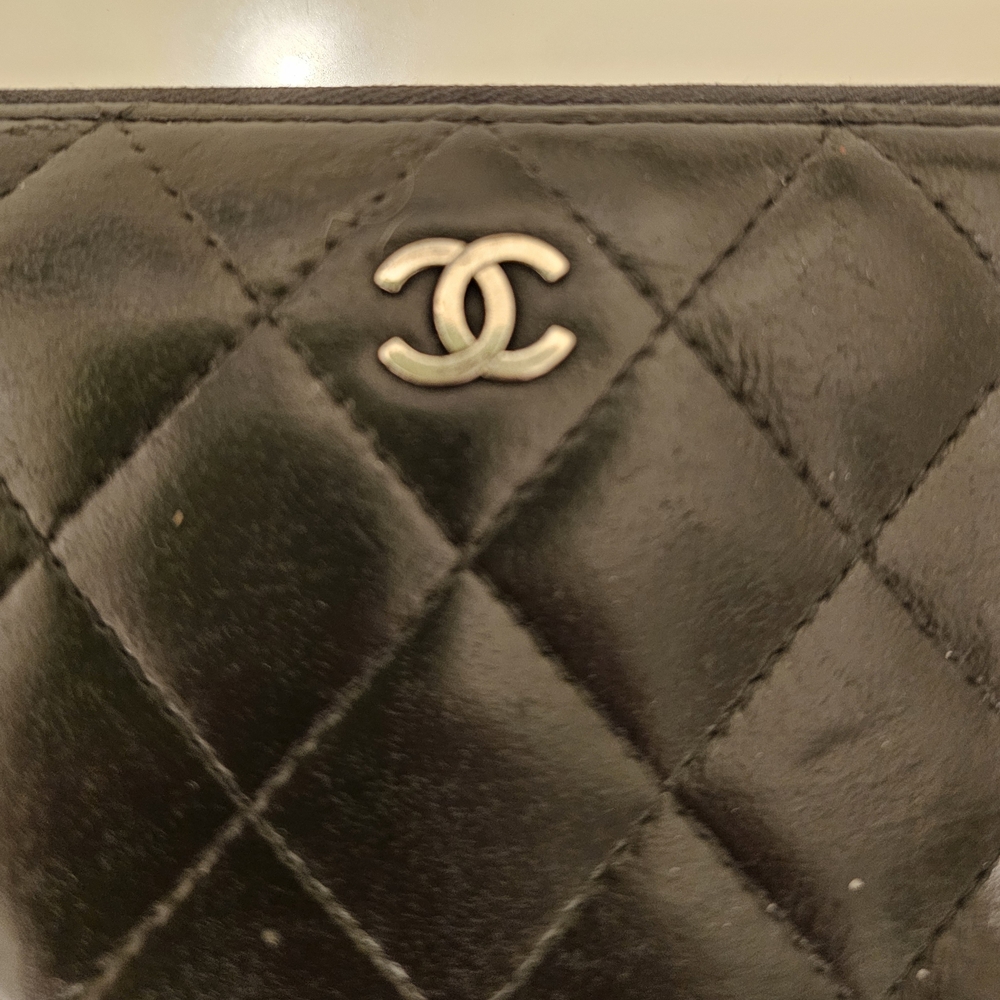 Chanel Oversized Lambskin Organizer Wallet - Picture 2 of 14